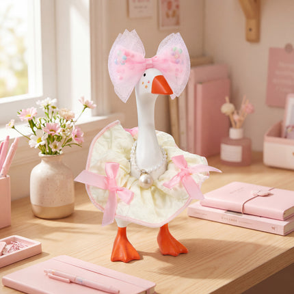 FLAIR GIFTS 30 PC Magnetic Desk Goose Statue with Dress Up Accessories, DIY Resin 7 Inch Goose Figurine, Funny Key Holder for Home Office Desktop Decor
